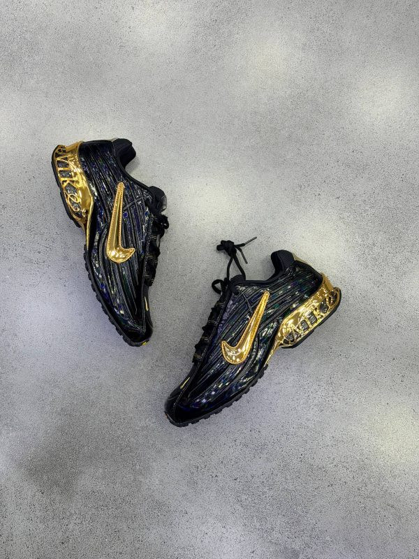 کفش نایک ایر مکس پلاس ۳ TN3 | Nike Air Max Plus 3 مشکی طلایی